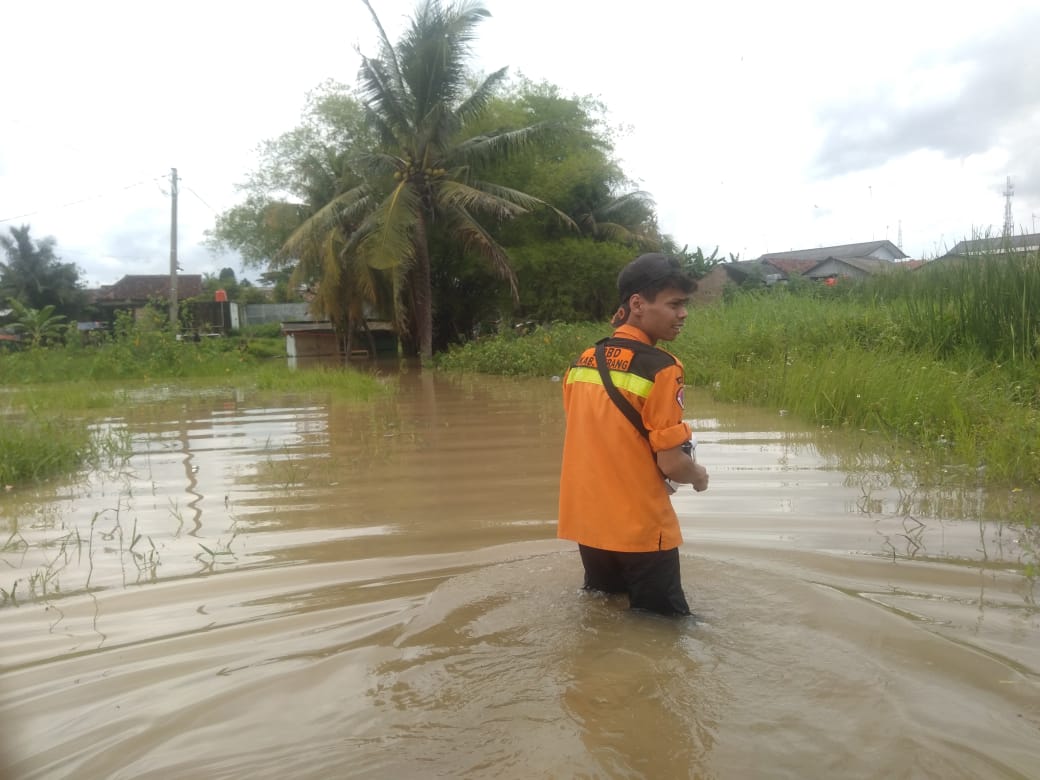 luapan-sungai-ciujung-yang-menyebabkan-43-rumah-tergenang-banjir